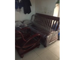THANH LÝ BỘ SOFA GỖ DẦU